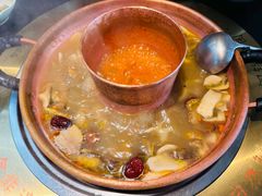 -菌自由丨野生菌火锅特色庭院餐厅(丽江古城店)