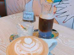 -ZING COFFEE 镜咖啡