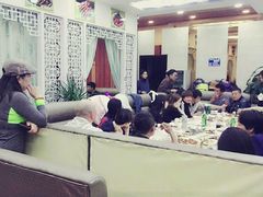 -领头羊烧烤餐厅(大唐路店)
