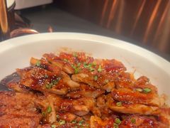 -牛YO寿喜烧·铁板烧和牛火锅自助(市府恒隆店)