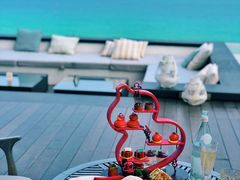 -瑰丽酒店·海吧·天际下午茶·现场DJ·天台酒吧
