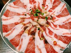 招牌护心肉-·缸桶屋·韩式牛肋条自助烤肉(西湖D11店)
