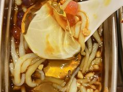 凉虾冰粉-正南齐北·老街糯米团(洪崖洞店)