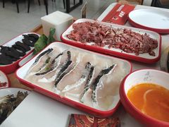 -毛辣果·贵州红酸汤牛肉火锅(西单店)