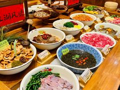 -六合居·明厨亮灶餐厅(成双大道店)