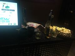 -GAGA主题量贩式KTV平价店(工大店)