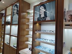 -明月眼镜(三坝店)
