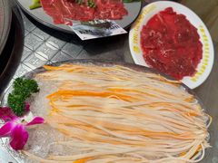 -朱光玉火锅馆(龙阳广场店)
