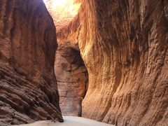 -天山神秘大峡谷