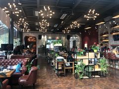 -桉树林A coffee 森林餐厅(三圣乡店)