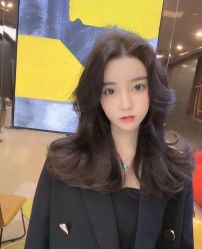 -东秀护肤造型