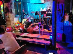 -江湖酒吧(老外滩店)