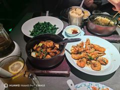 -小厨娘绣中淮扬(总统府大行宫店)