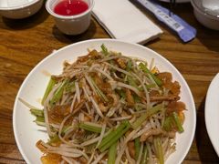 -泉畔人家·老济南经典鲁菜(大明湖店)