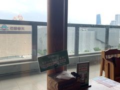 -云海肴·汽锅鸡·云南菜(天山百盛优客店)