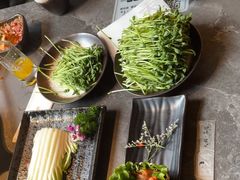 -湊湊火锅·茶憩(杭州湖滨银泰in77店)