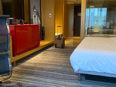 -青岛富力艾美酒店