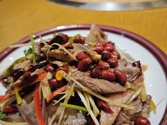 -挂旗柴锅鸡(蚌山区嘉年华店)