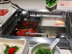 -海底捞火锅鲜切牛肉主题店(长寿路店)