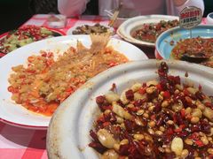 -辣小鲜·南昌大排档(船山路店)