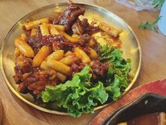 -喇喇排骨火锅·传统韩式脊骨汤(望京西园总店)
