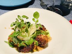 -弦月窗LUNETTE BY AMANDA(复兴路店)