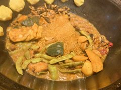 -鱼窝棚柴火铁锅炖(富山屯店)