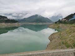 -硗碛藏寨·神木垒景区