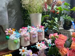 -何兮花店·气球派对鲜花店(马桥银春路万科城店)