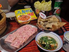 -沙胆彪炭炉牛杂煲(上海日月光广场店)