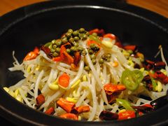 -云海肴·汽锅鸡·云南菜(天山百盛优客店)