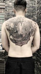 点击看大图 -冰岛刺青·手工耳饰品售卖·专业纹身