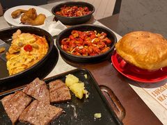 -必胜客(东大桥店)