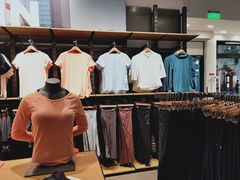 -UNDER ARMOUR(新燕莎奥莱店)