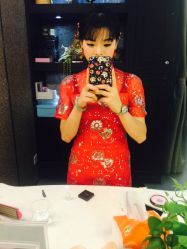 -现代经典婚纱摄影