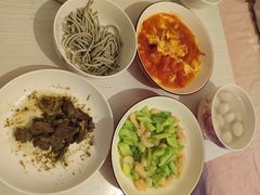 -天鹅到家·保姆月嫂育儿嫂(总店)