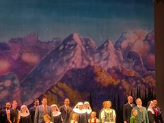 -交通银行前滩31演艺中心