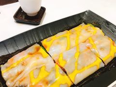 鸡蛋罗汉肠粉-白天鹅宾馆-宏图府餐厅