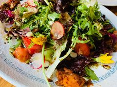 蔬菜沙拉配烤南瓜-SMOKI & CO(五大道店)