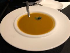 法式龙虾浓汤-圣丰索菲特·法国餐厅