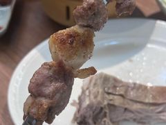 新疆烤羊肉串-贯贯吉·清真餐厅(浙江中路店)