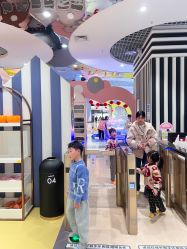 -meland club亲子乐园(重庆万象城店)