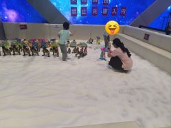 -第五极儿童乐园