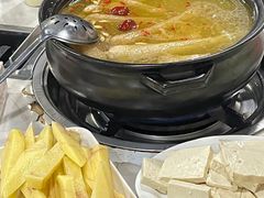 -昭通天麻竹荪火腿鸡(严家地店)