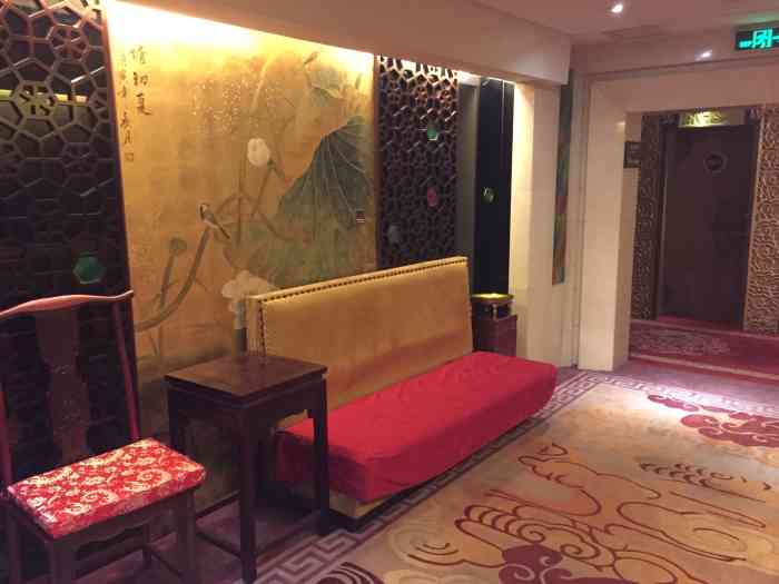 艺海贵宾楼(牡丹园店)-"非常好的服务,吃的也丰富,搓澡的大姐15.