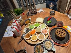 -包整·丝娃娃(一览甲秀楼风景店)