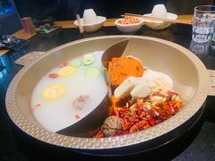 -潘小辣鲜肉老火锅