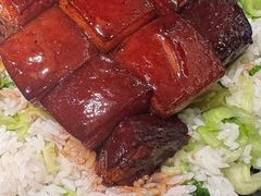 红烧肉焖饭-新白鹿餐厅(金鹰新街口店)