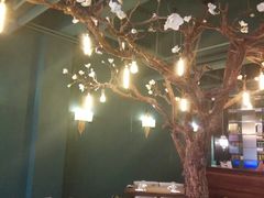 大堂-梧桐树下(云锦世家店)