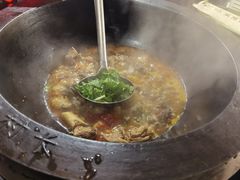 -老村长铁锅宴(航才路店)